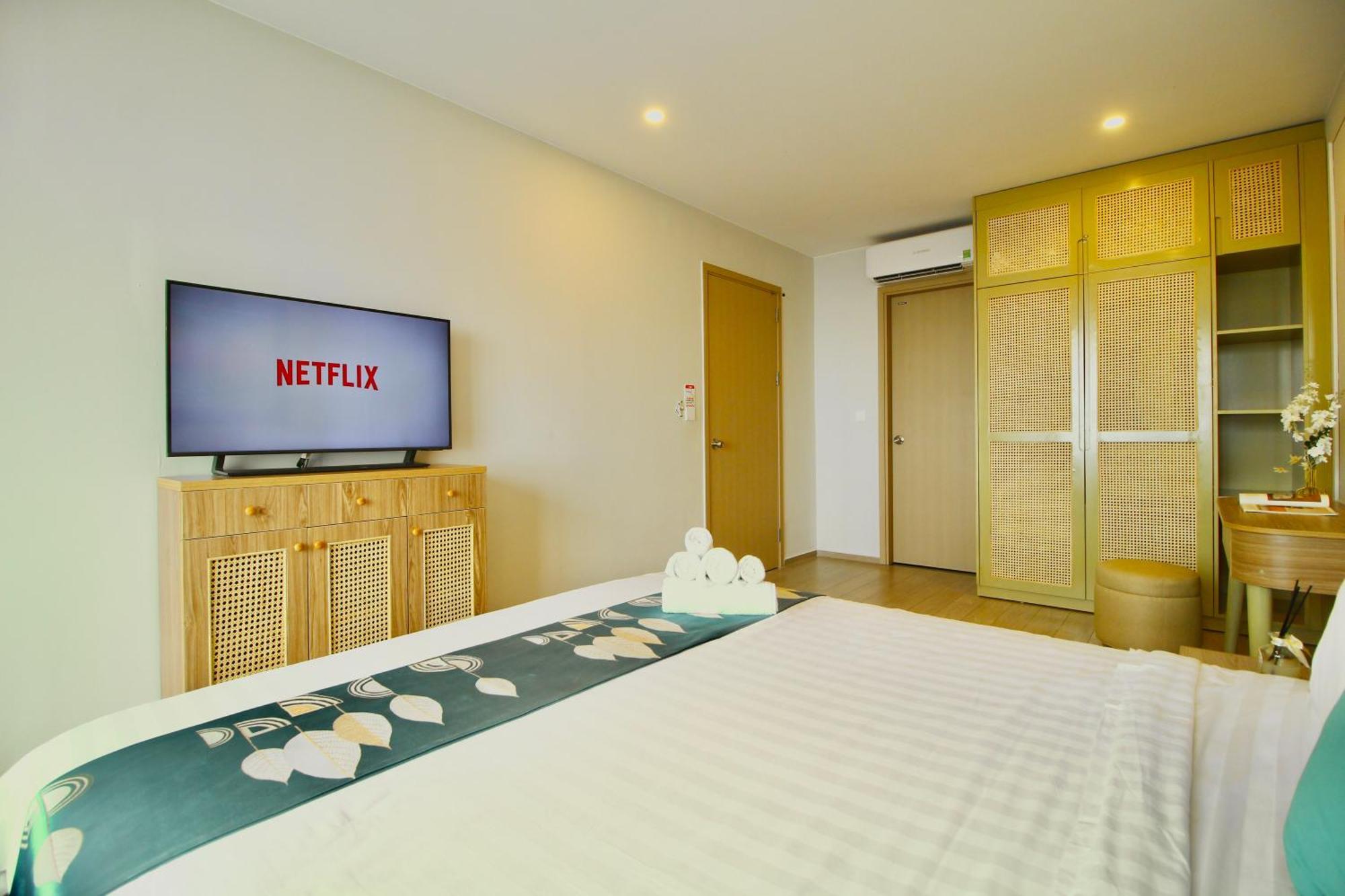 Nang'S Apartment - The Song Vung Tau, Pool & Yellow Sand Beach Exterior photo