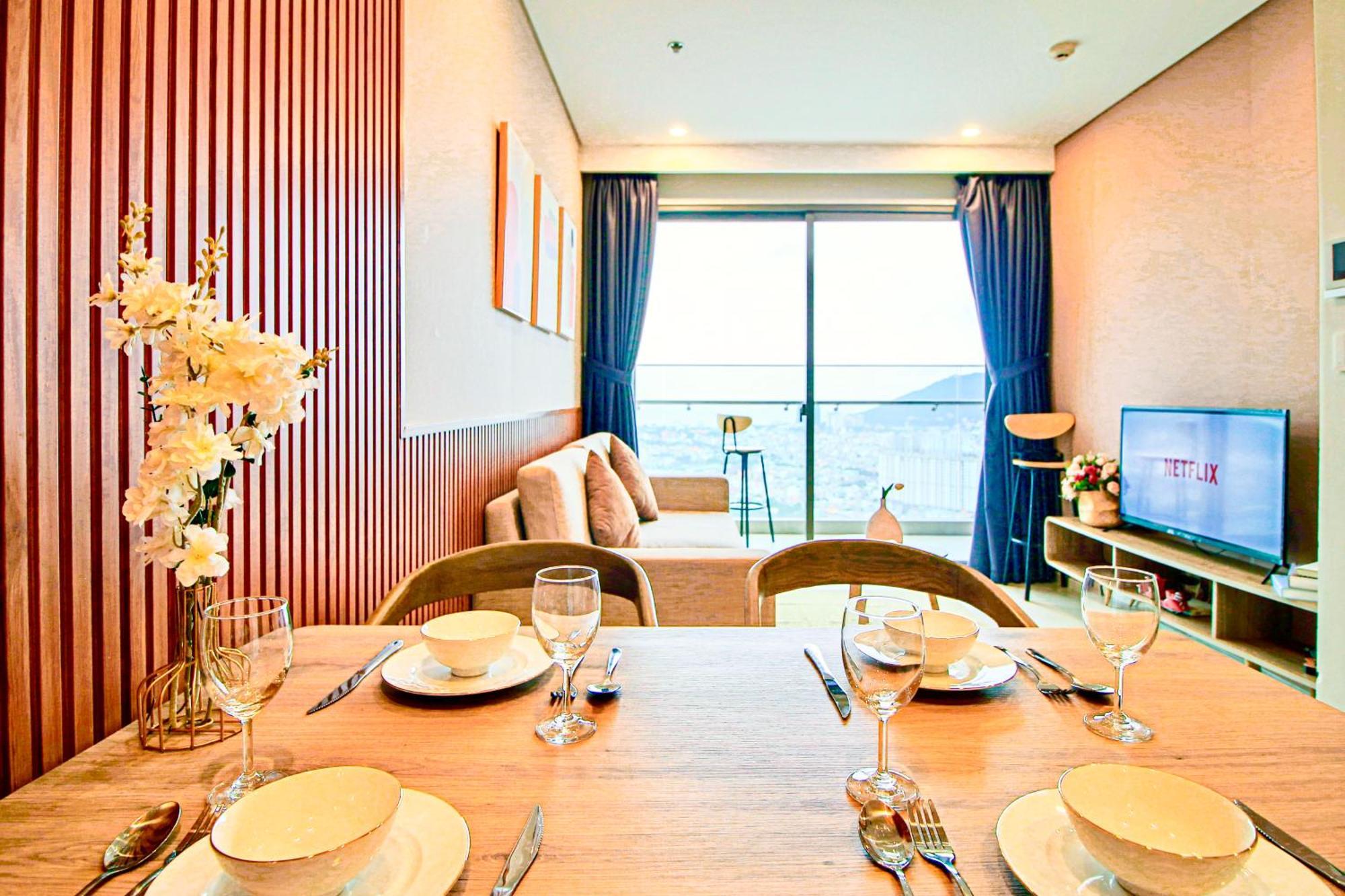 Nang'S Apartment - The Song Vung Tau, Pool & Yellow Sand Beach Exterior photo